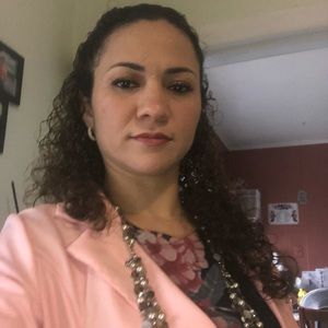 Meet your Posher, Saydra